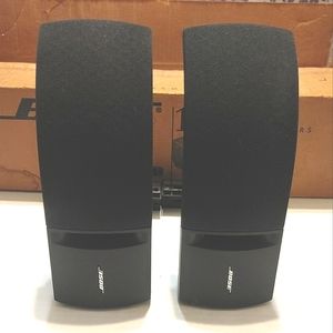 Bose 161(R) Black Full Range Bookshelf Speakers With Brackets Loud Speakers